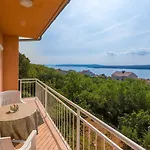 Komfortables Mit Meerblick, Bbq-bereich, Garten, Privatparkplatz