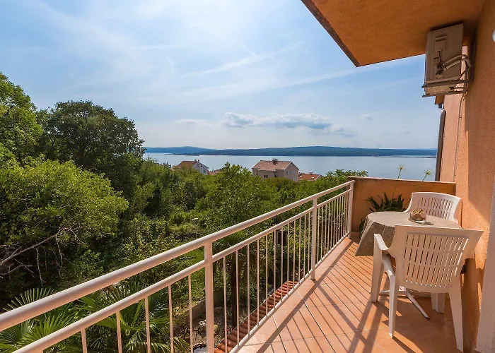 Apartament Komfortables Mit Meerblick, Bbq-bereich, Garten, Privatparkplatz