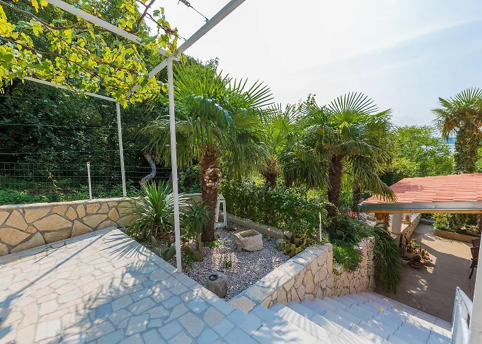 Komfortables Mit Meerblick, Bbq-bereich, Garten, Privatparkplatz *