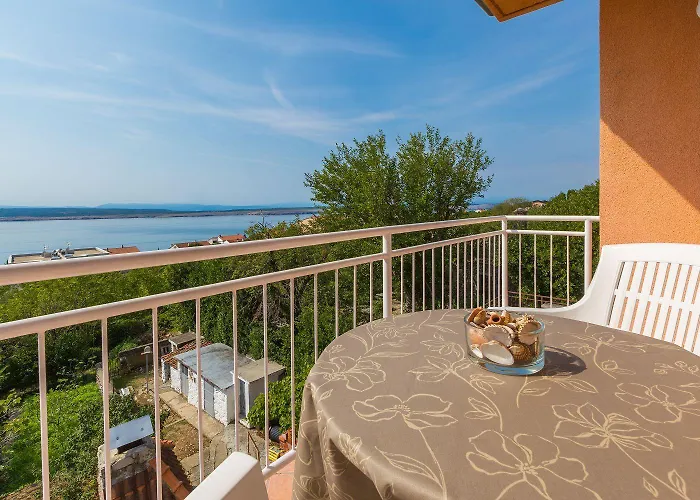 Apartament Komfortables Mit Meerblick, Bbq-bereich, Garten, Privatparkplatz Dramalj